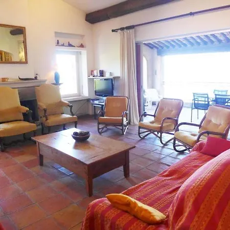 Sainte-maxime Sleeps 8 Pool Wifi *